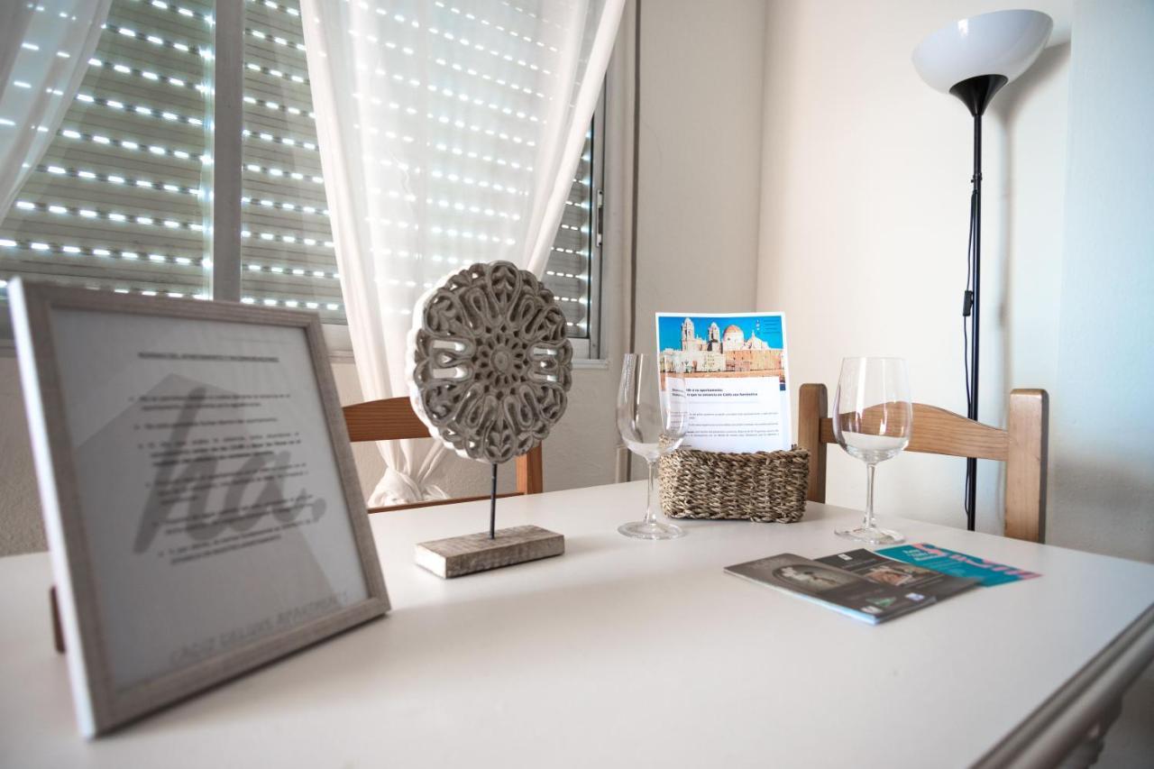 Delfin Playa Basic Ha Apartment Cadiz Luaran gambar